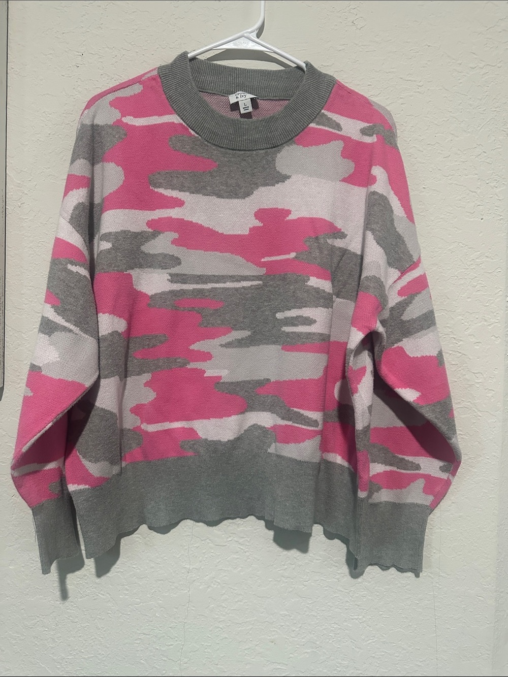 crown & ivy Pink and Gray Camo Crewneck Sweater
